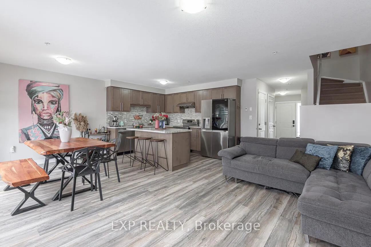 Photo 10 of Unit 7, 60 Canterbury Drive, St. Catharines, Oakdale — HOMEH