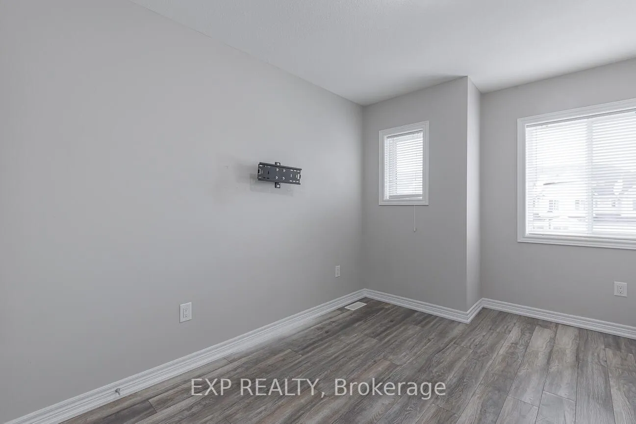 Photo 24 of Unit 7, 60 Canterbury Drive, St. Catharines, Oakdale — HOMEH
