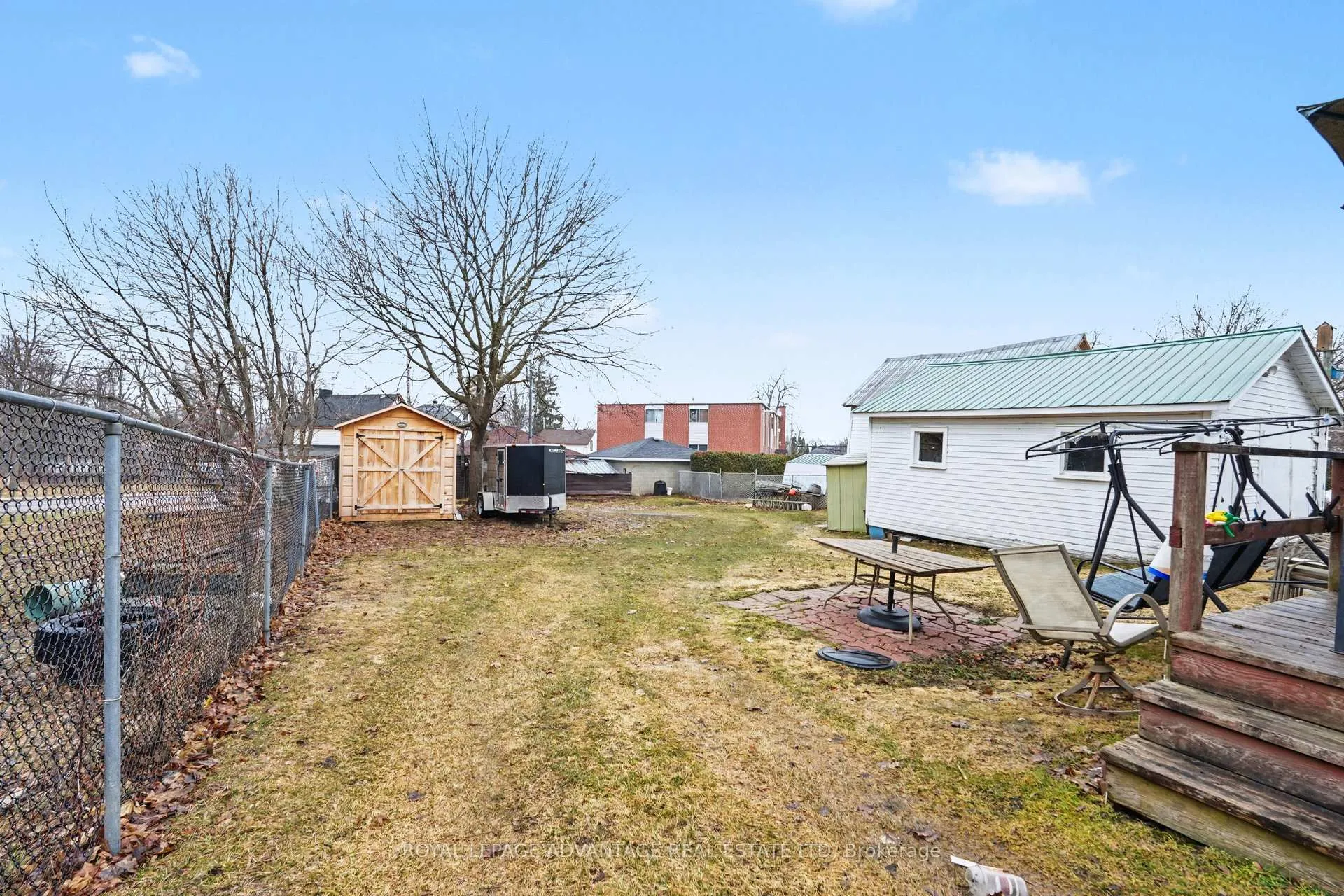 Photo 16 of 9 -11 Jasper Avenue, Smiths Falls — HOMEH