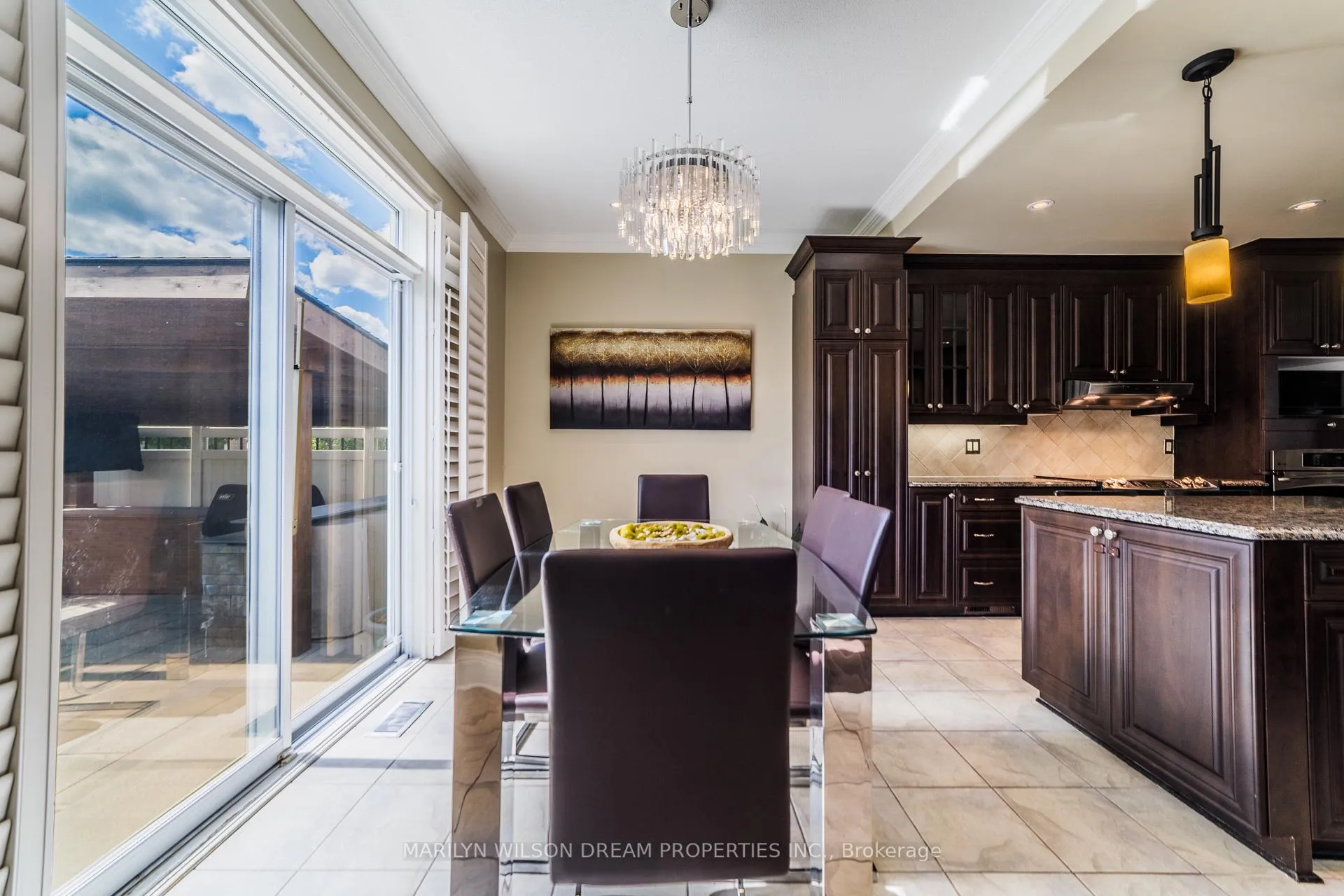 Photo 16 of 330 Branthaven Street, Ottawa, Avalon East — HOMEH