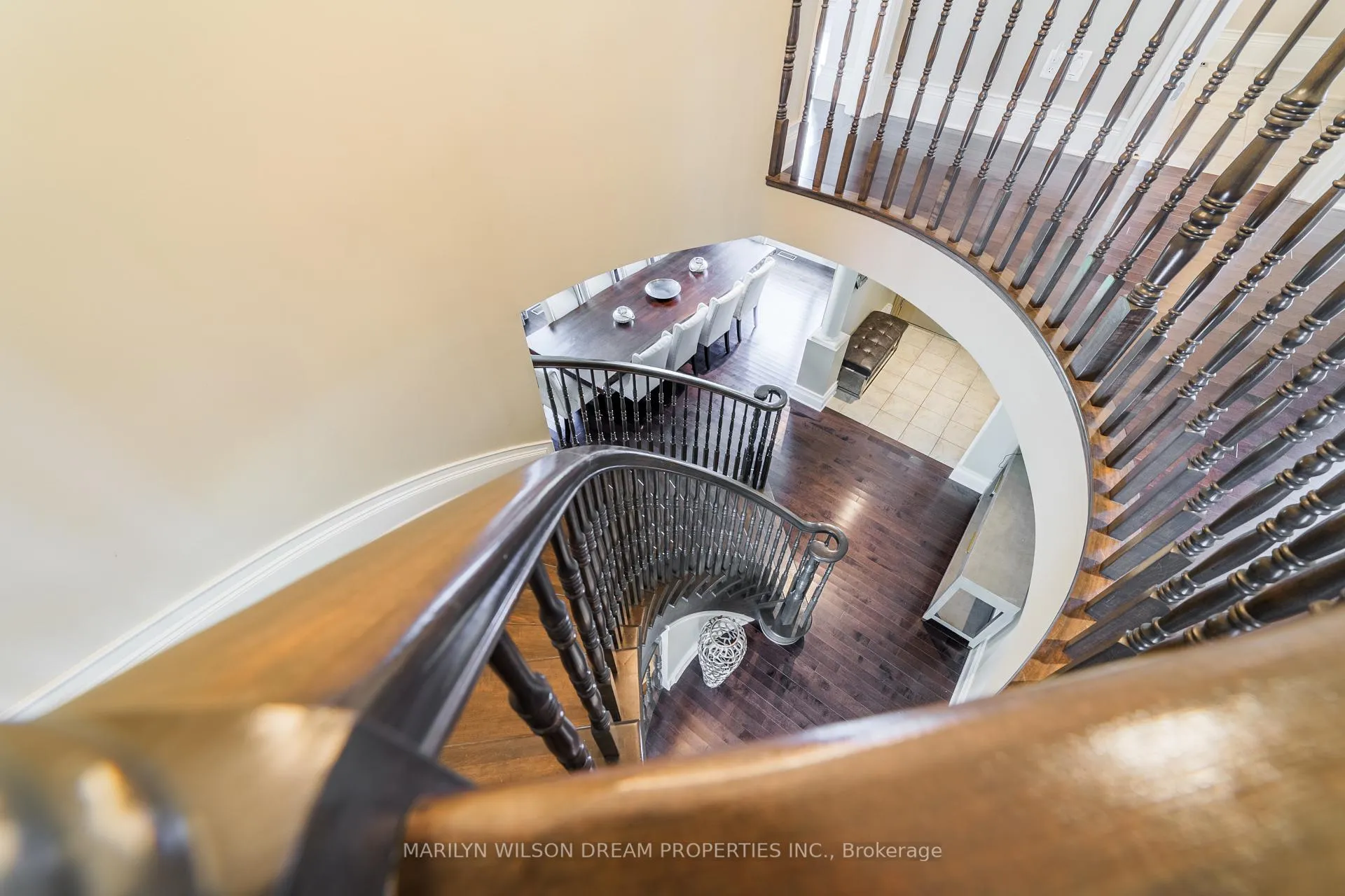 Photo 18 of 330 Branthaven Street, Ottawa, Avalon East — HOMEH