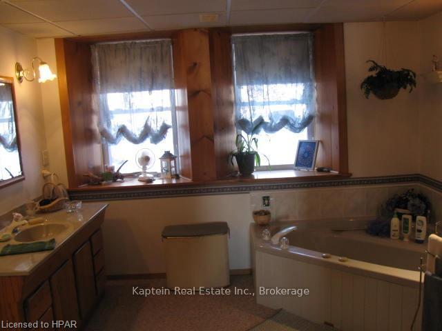 Photo 24 of 44411 Sawmill Rd, Huron East, McKillop — HOMEH