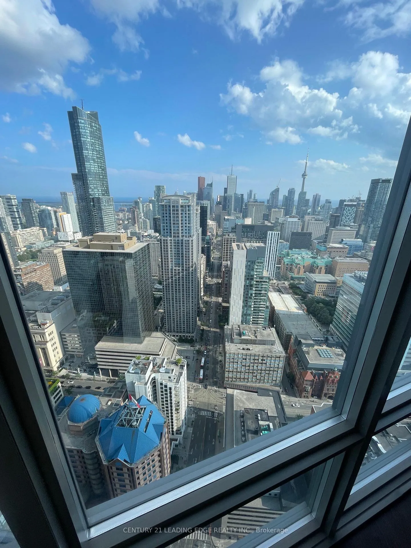 Photo 8 of Unit 4908, 832 Bay Street, Toronto, Bay Street Corridor — HOMEH