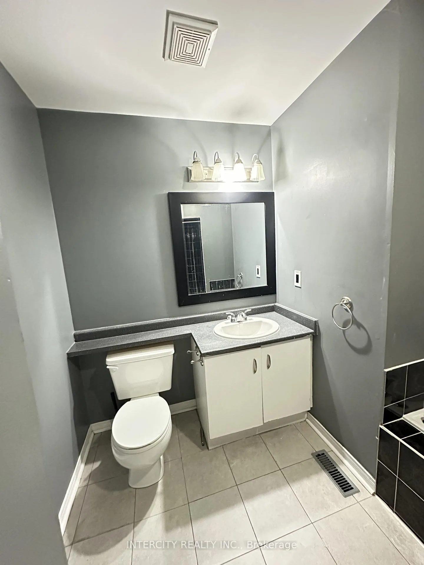 Photo 7 of Unit 58, 1635 Pickering Parkway, Pickering, Village East — HOMEH