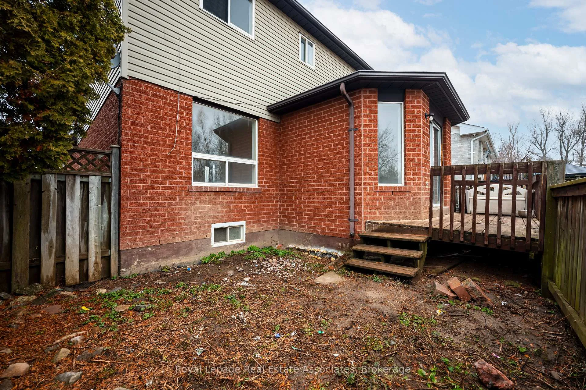 Photo 9 of 1101 Corrie Street, Innisfil, Alcona — HOMEH