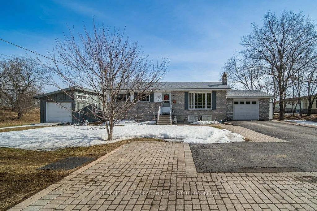 Photo 2 of 34 Concession Street N, Stone Mills — HOMEH