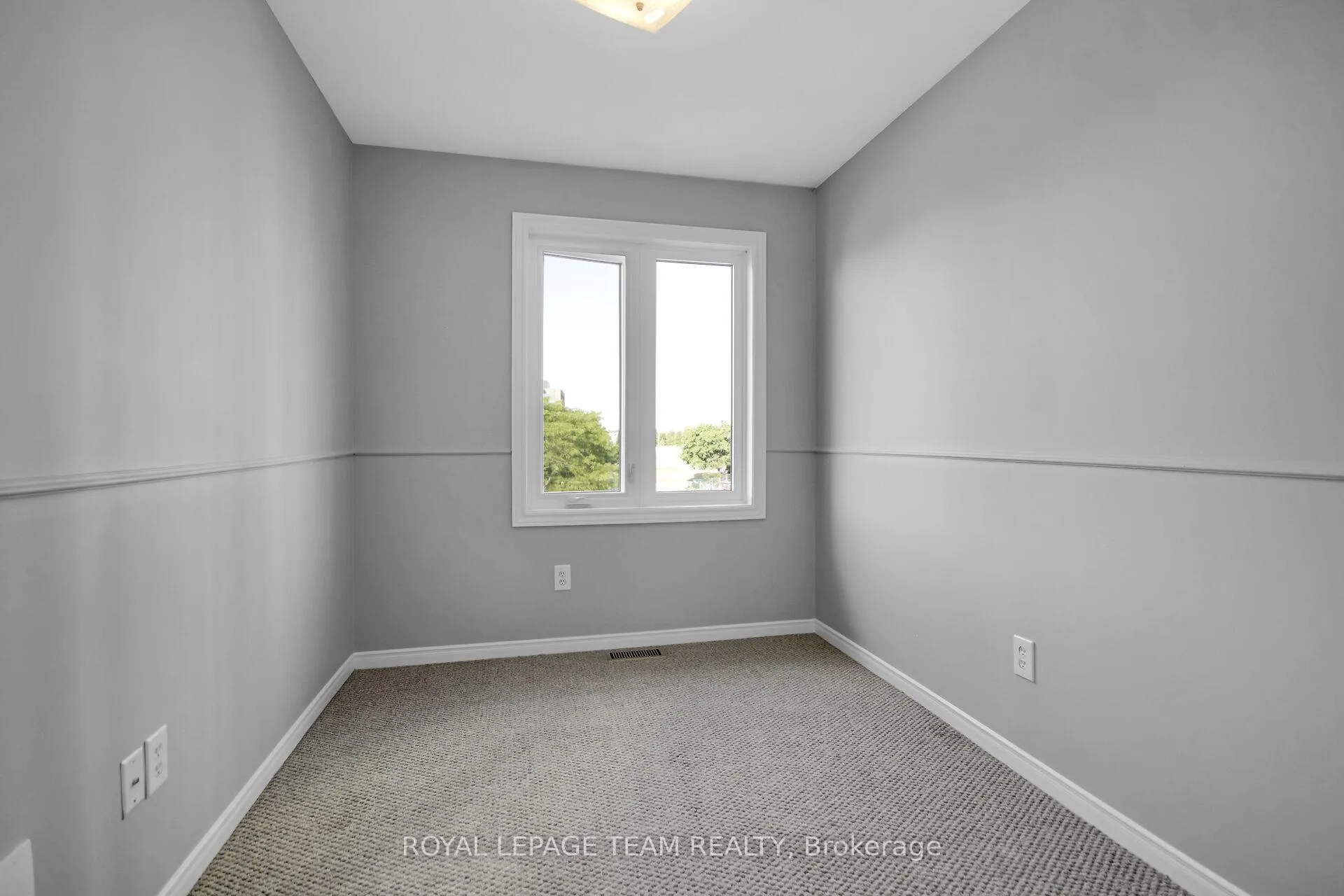 Photo 21 of 89 Thornbury Crescent, Ottawa, Centrepointe — HOMEH
