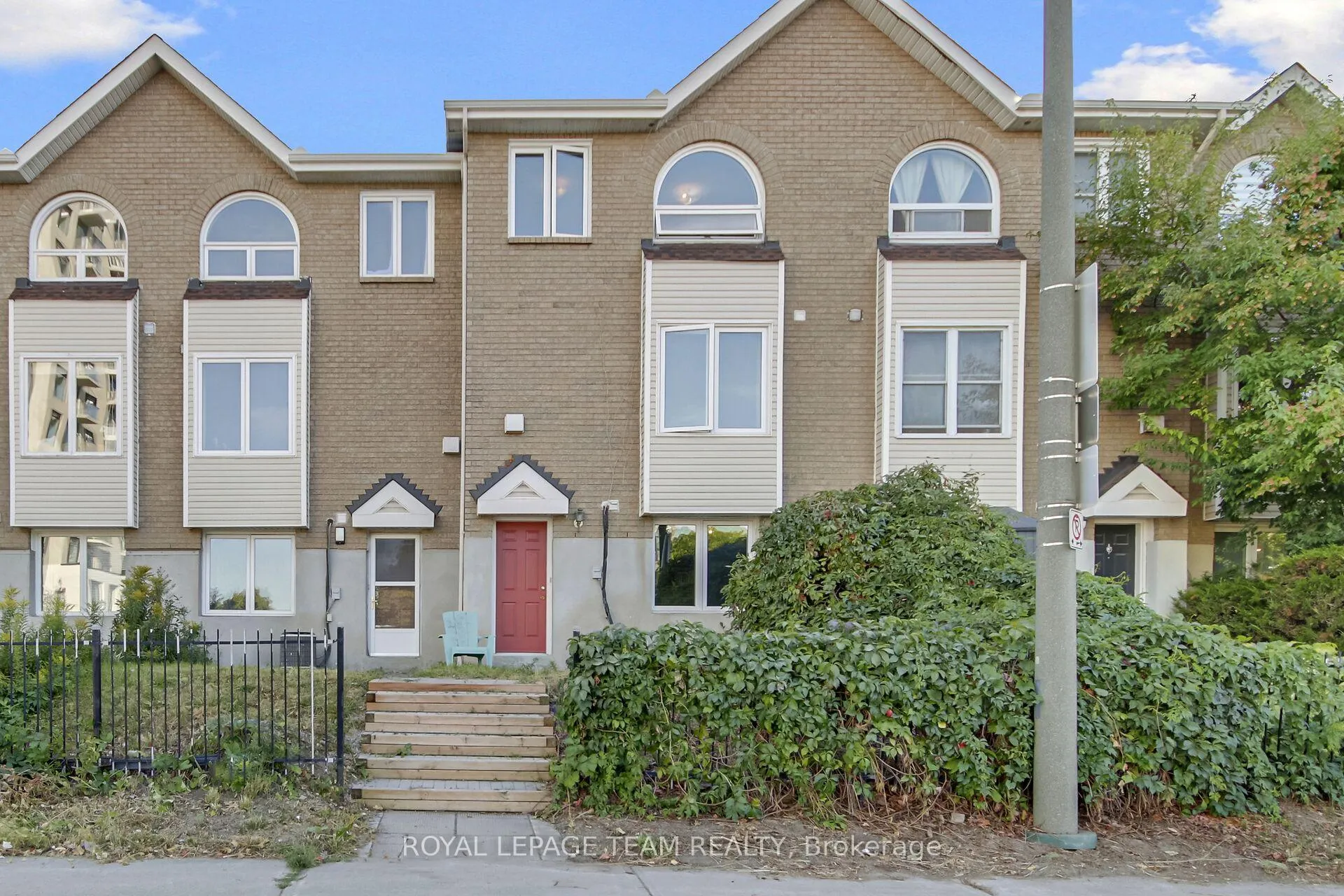 Photo 31 of 89 Thornbury Crescent, Ottawa, Centrepointe — HOMEH