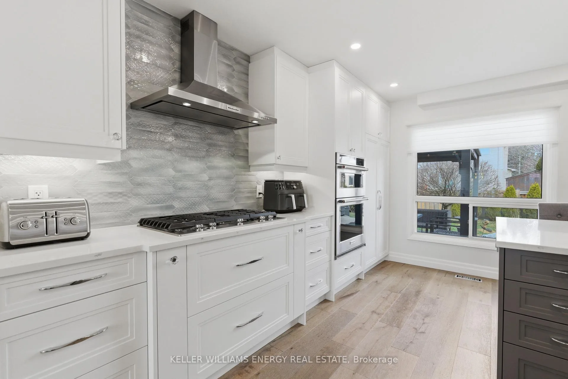 Photo 12 of 34 Lumsden Crescent, Whitby, Pringle Creek — HOMEH