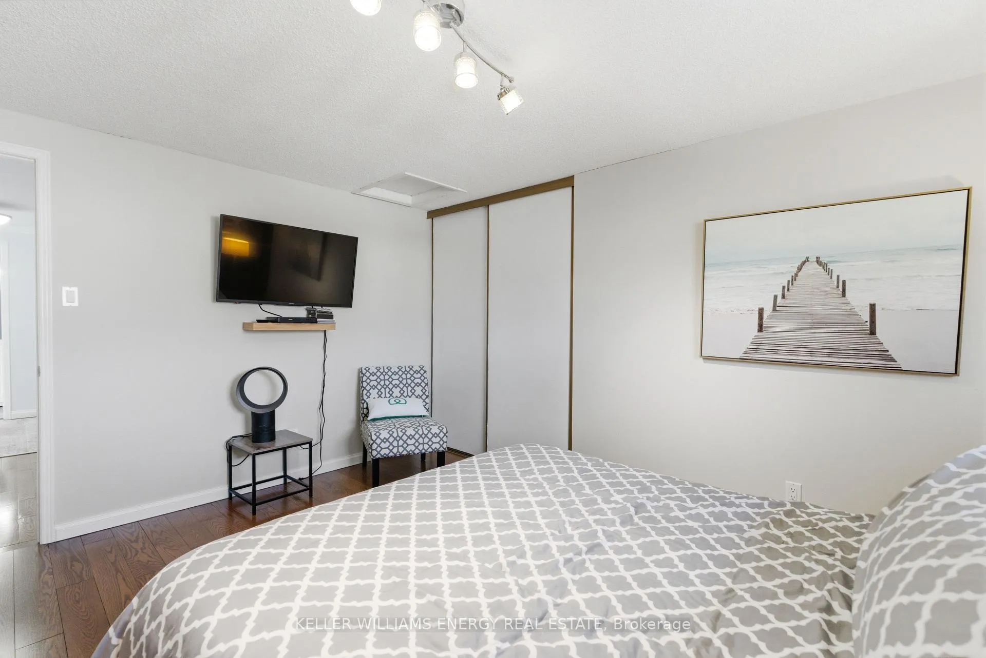 Photo 30 of 34 Lumsden Crescent, Whitby, Pringle Creek — HOMEH