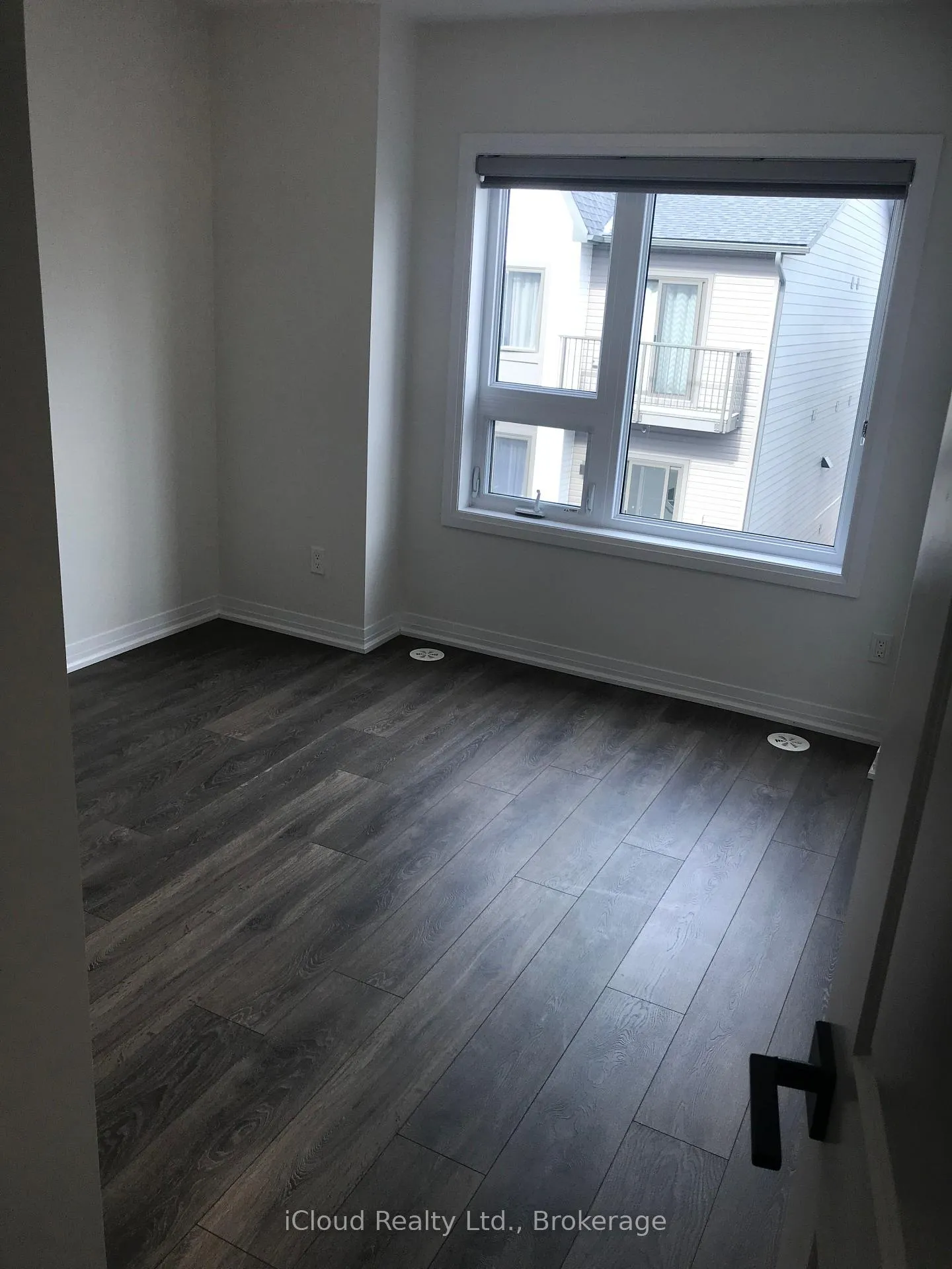 Photo 6 of Unit 114, 2635 William Jackson Drive, Pickering, Duffin Heights — HOMEH