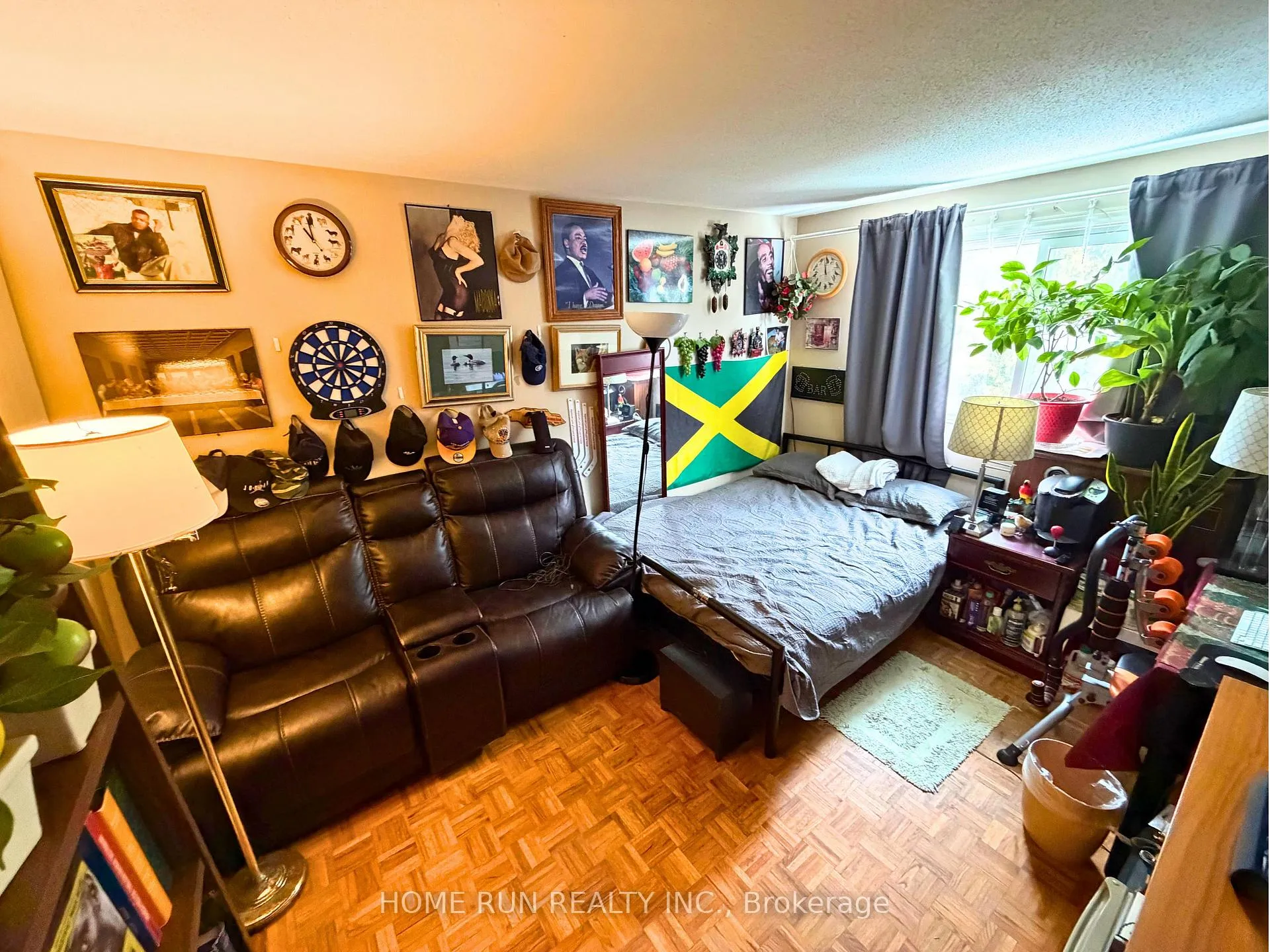 Photo 11 of 166 Withrow Avenue, Ottawa, Meadowlands/St. Claire Gardens — HOMEH