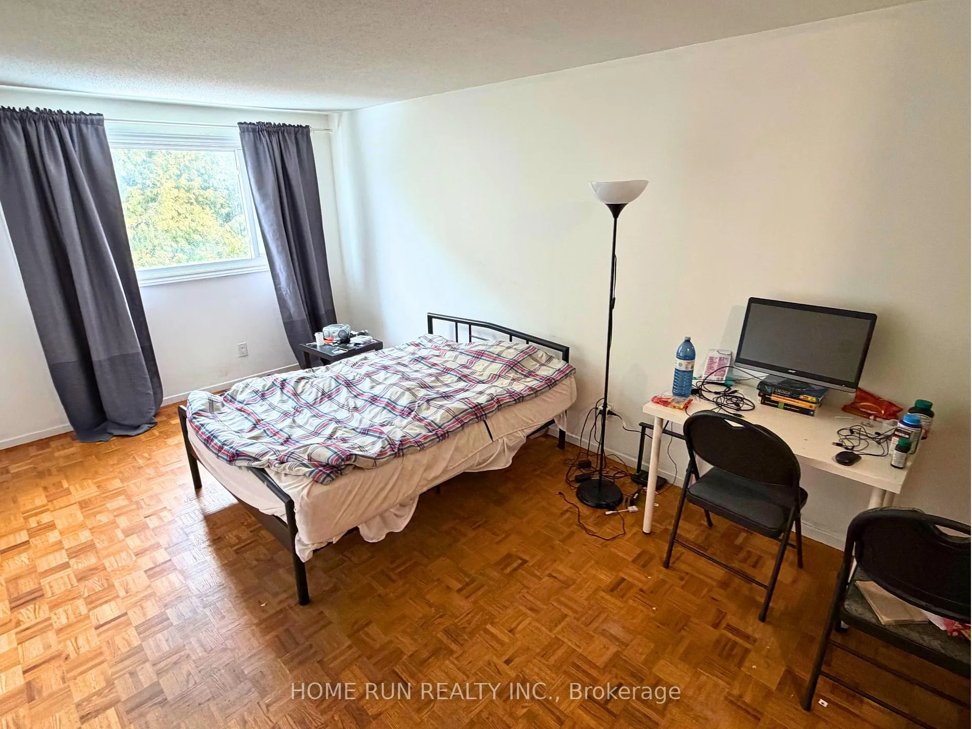 Photo 12 of 166 Withrow Avenue, Ottawa, Meadowlands/St. Claire Gardens — HOMEH