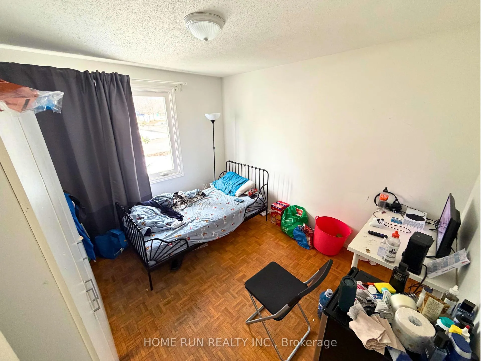 Photo 14 of 166 Withrow Avenue, Ottawa, Meadowlands/St. Claire Gardens — HOMEH