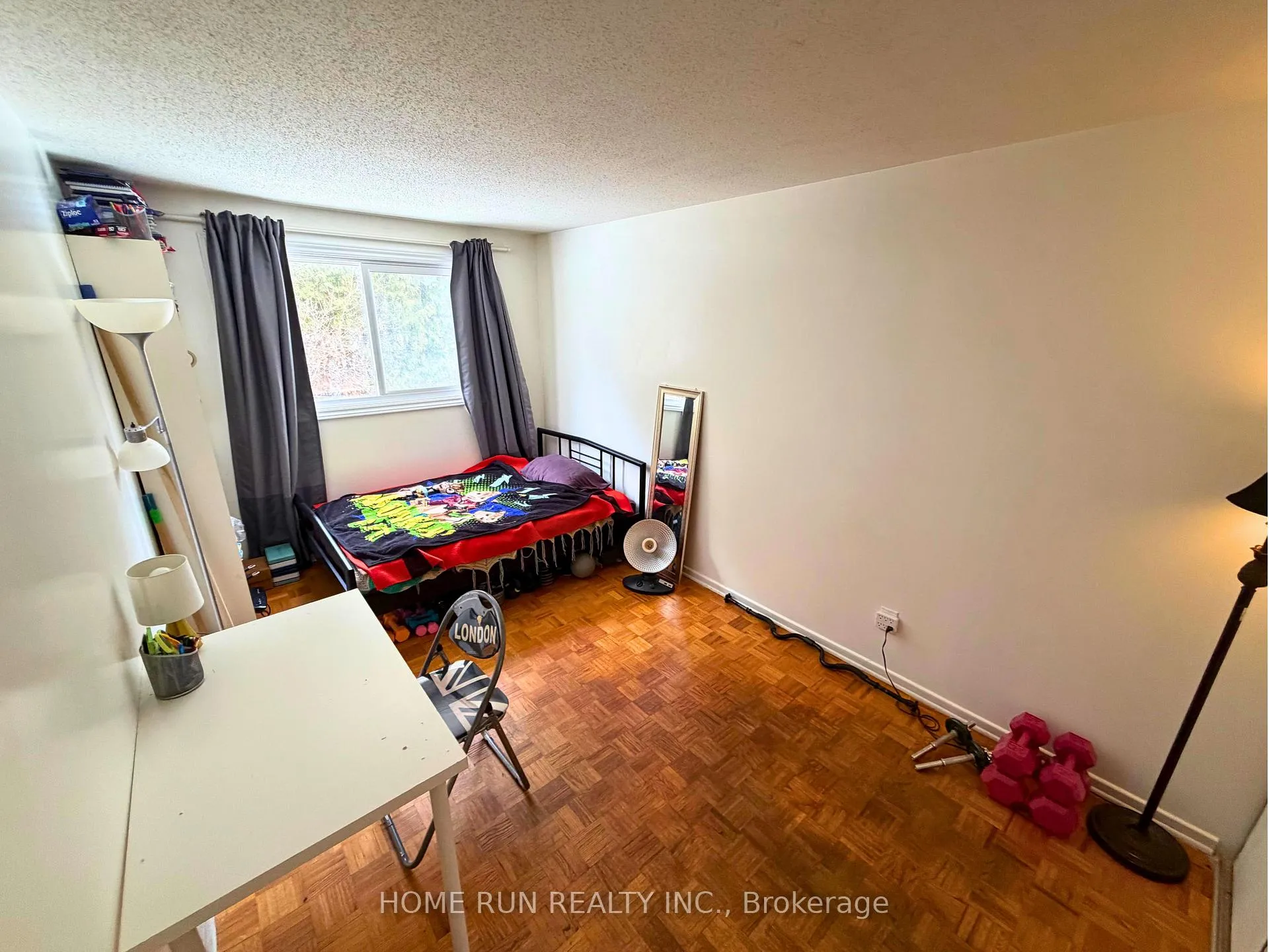 Photo 16 of 166 Withrow Avenue, Ottawa, Meadowlands/St. Claire Gardens — HOMEH
