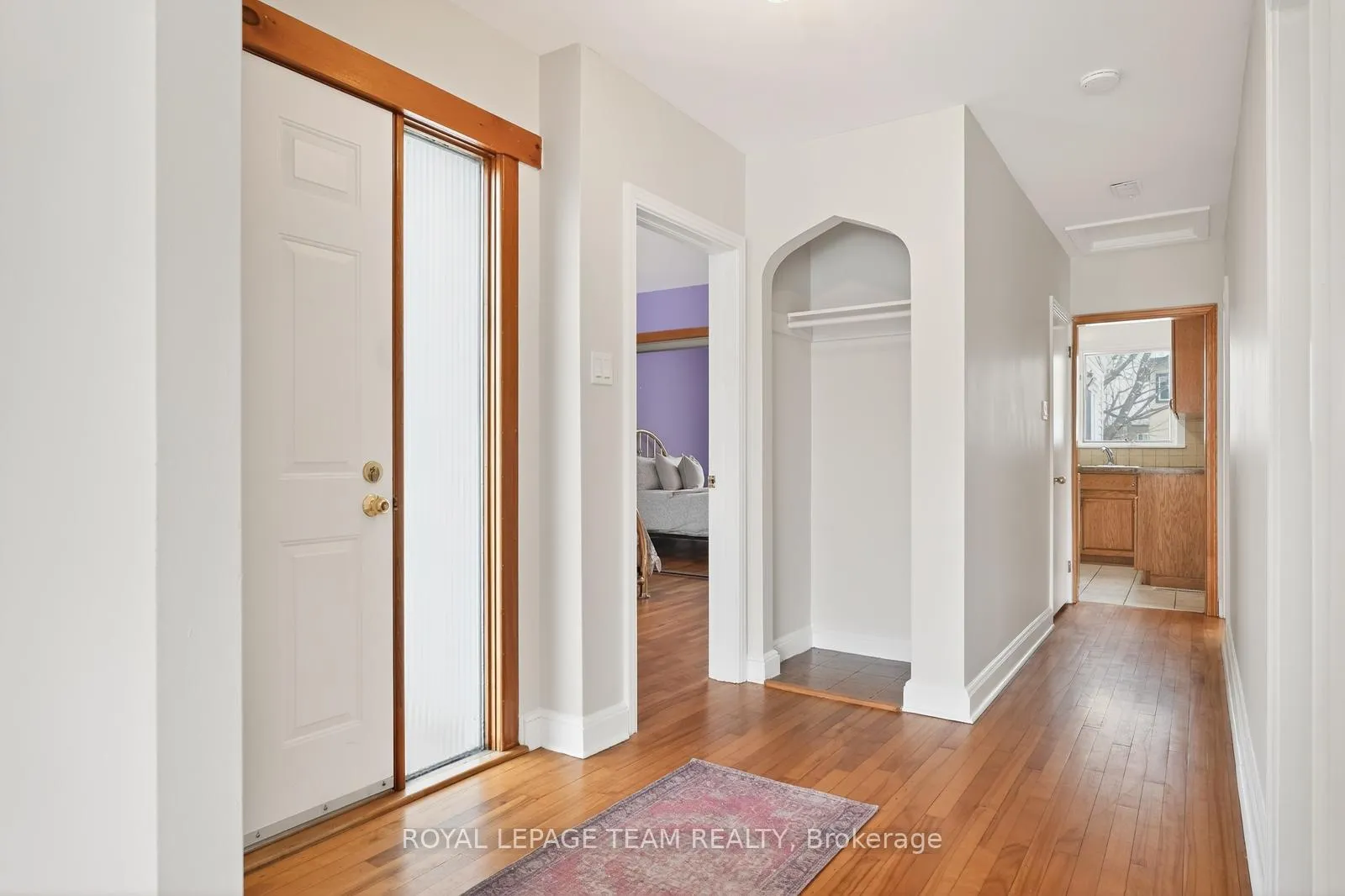Photo 20 of 336 Ducharme Boulevard, Ottawa, Vanier — HOMEH