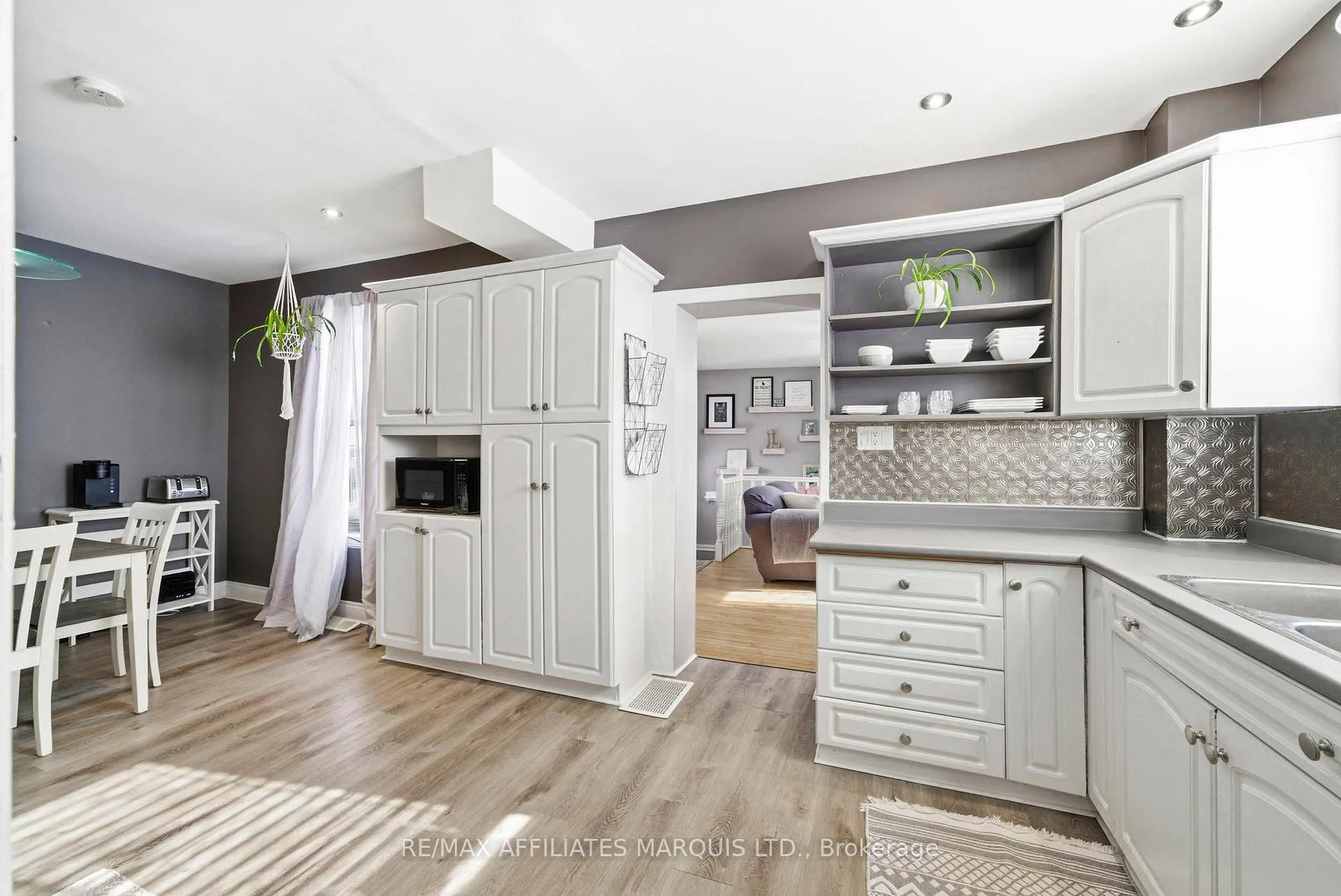 Photo 1 of 409 Marlborough Street N, Cornwall — HOMEH