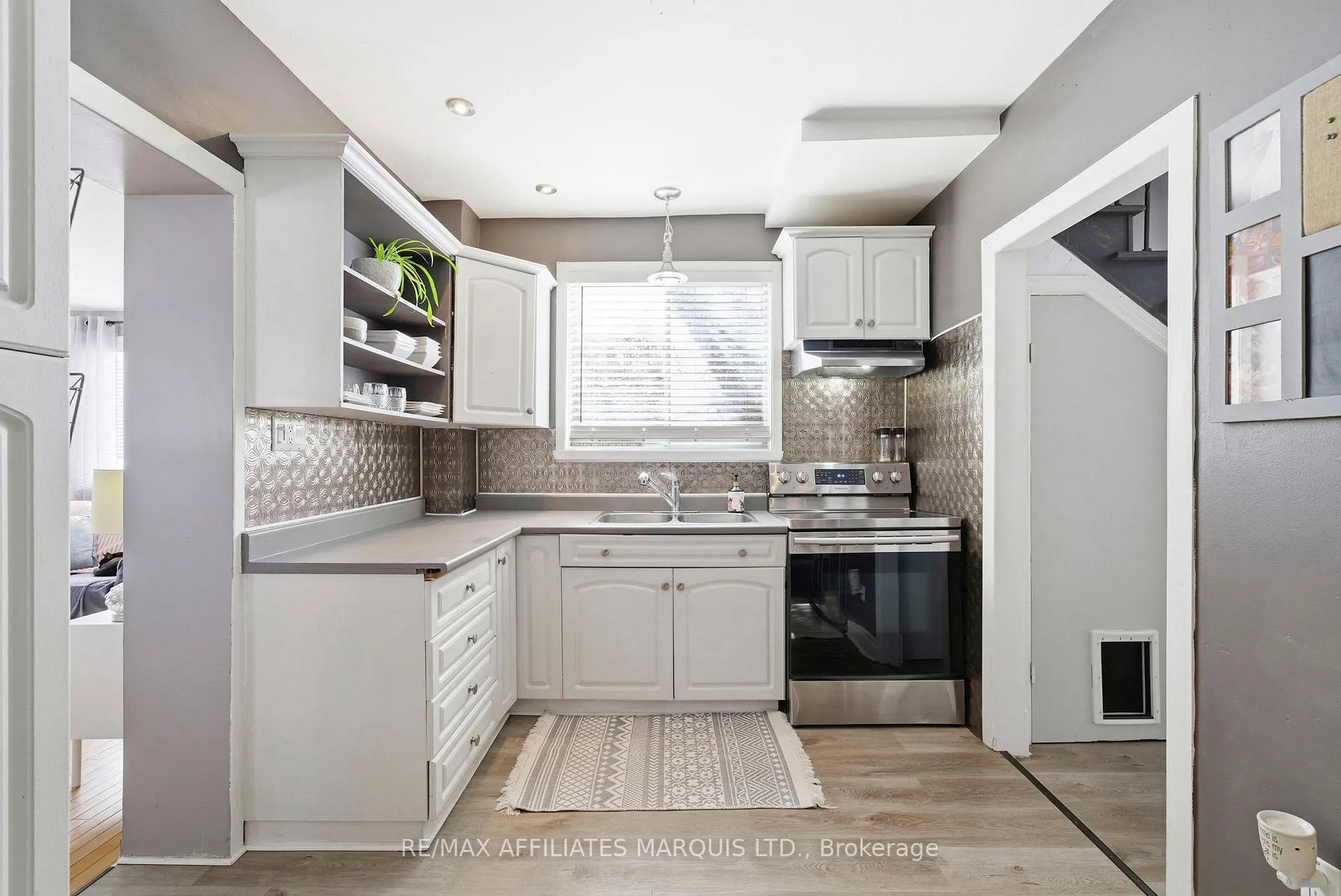 Photo 2 of 409 Marlborough Street N, Cornwall — HOMEH