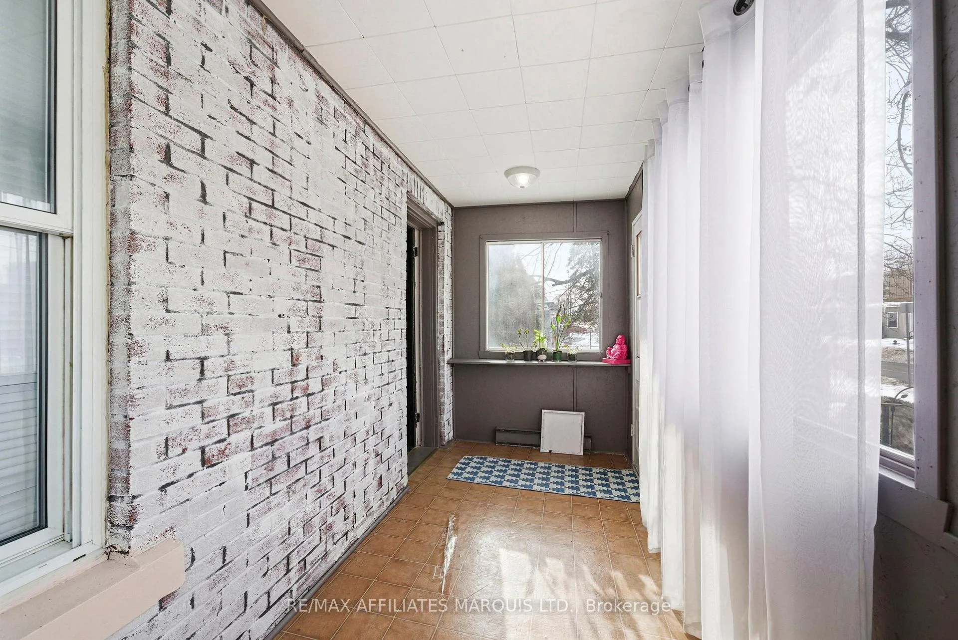 Photo 8 of 409 Marlborough Street N, Cornwall — HOMEH