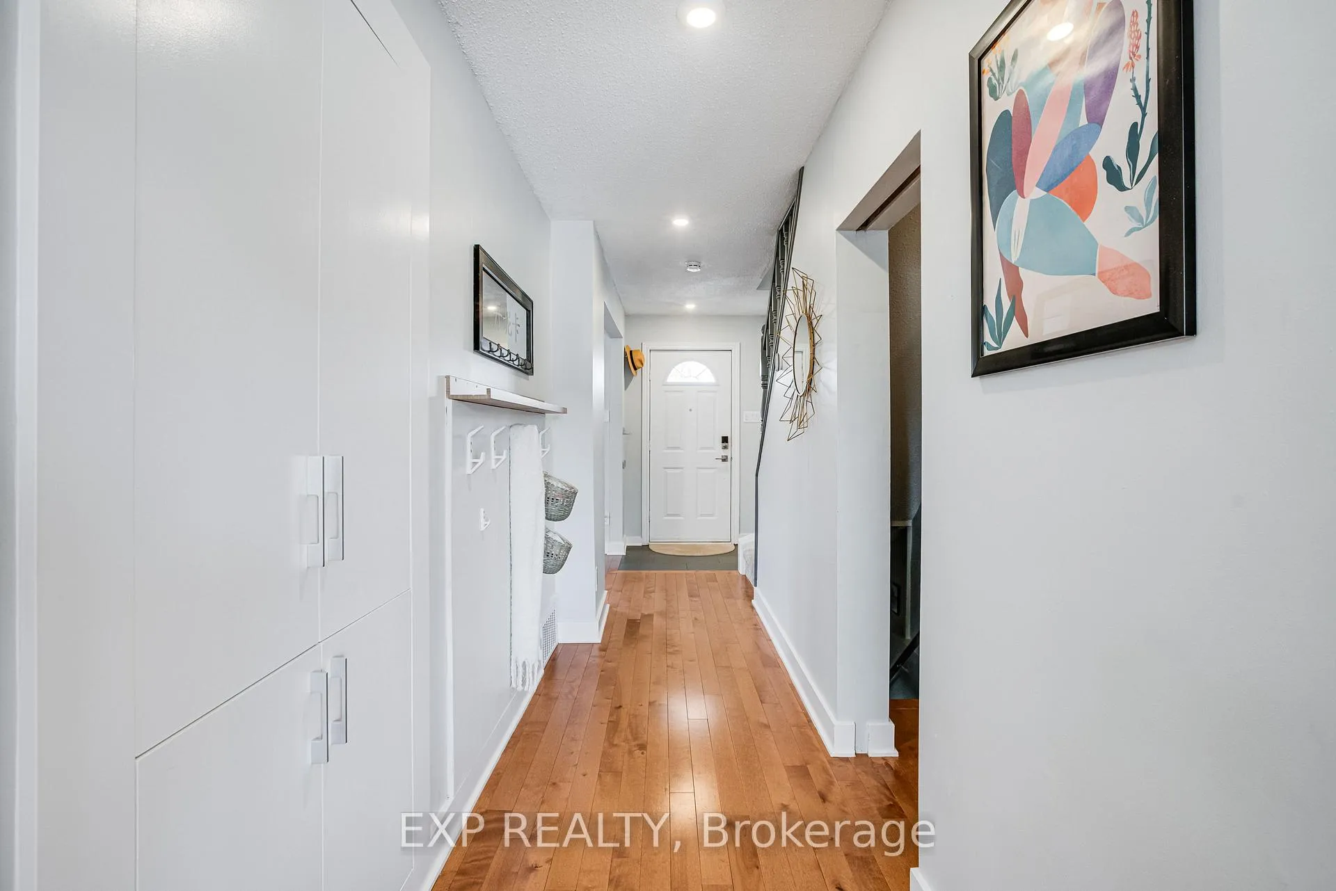 Photo 4 of 53A Kempster Avenue, Ottawa, Britannia — HOMEH