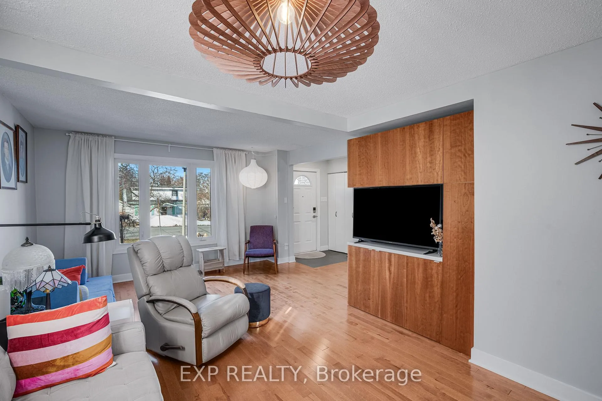 Photo 13 of 53A Kempster Avenue, Ottawa, Britannia — HOMEH