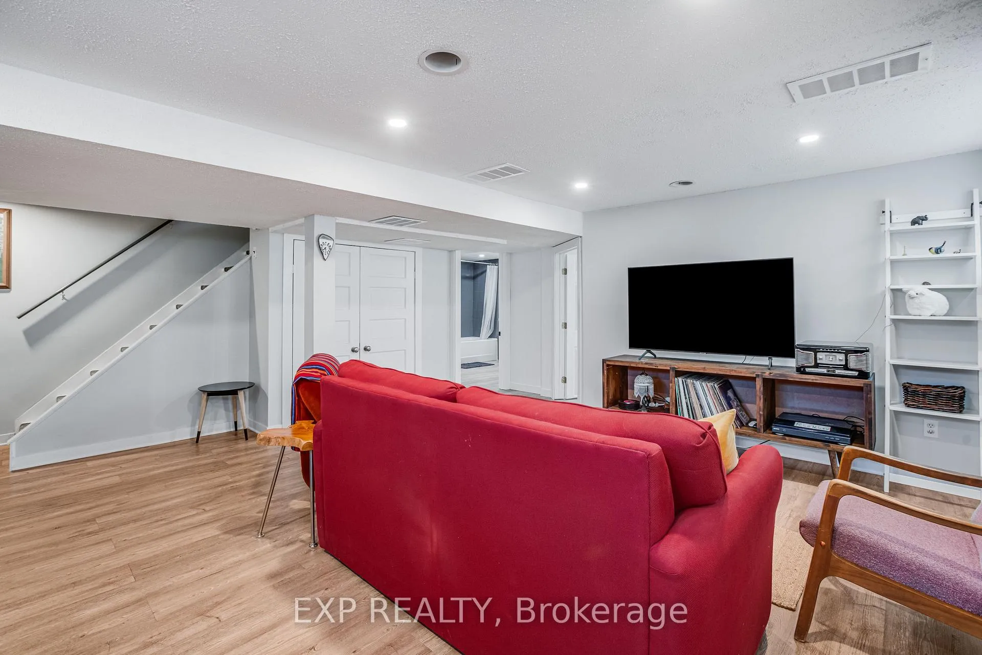 Photo 27 of 53A Kempster Avenue, Ottawa, Britannia — HOMEH