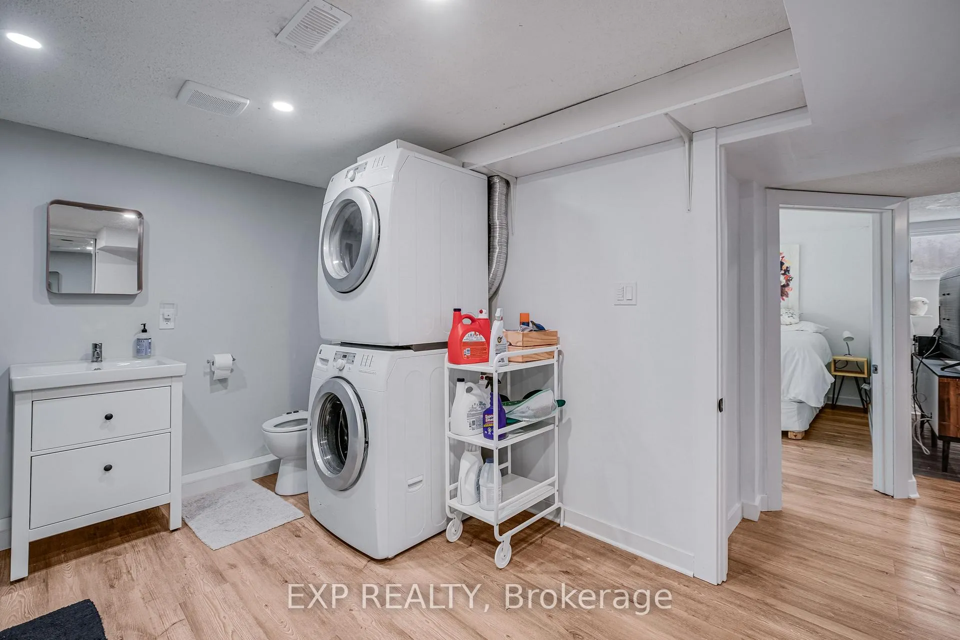 Photo 33 of 53A Kempster Avenue, Ottawa, Britannia — HOMEH