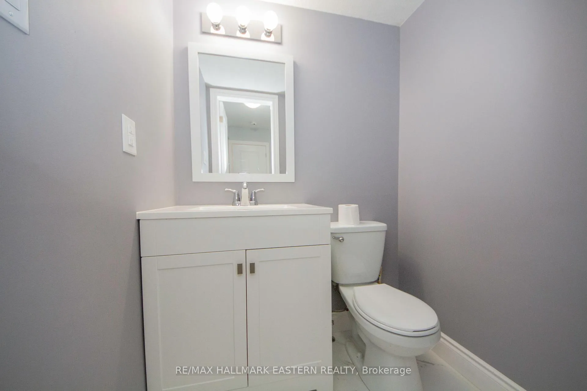 Photo 9 of 24A Springbrook Drive, Peterborough, Monaghan Ward 2 — HOMEH