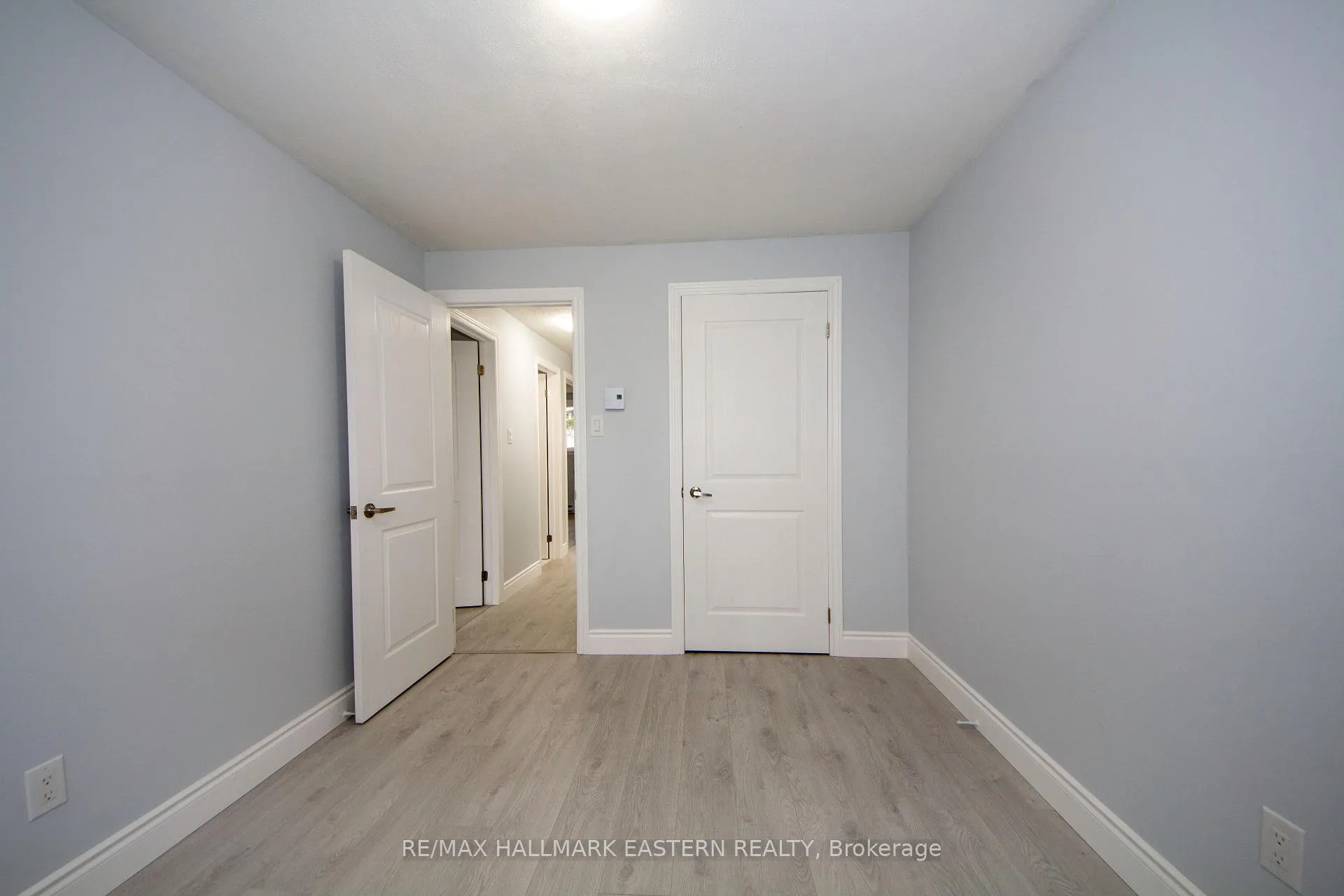 Photo 10 of 24A Springbrook Drive, Peterborough, Monaghan Ward 2 — HOMEH