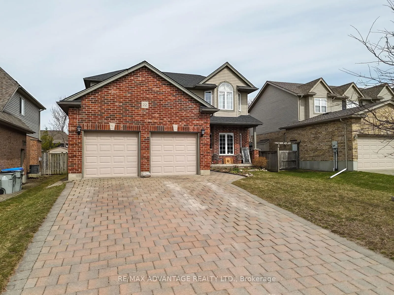 Photo 4 of 22 Periwinkle Drive, Middlesex Centre, Ilderton — HOMEH