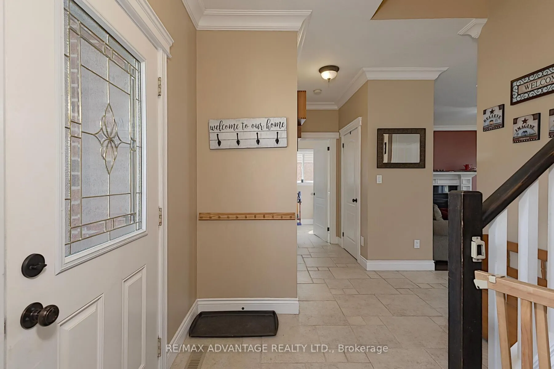 Photo 9 of 22 Periwinkle Drive, Middlesex Centre, Ilderton — HOMEH