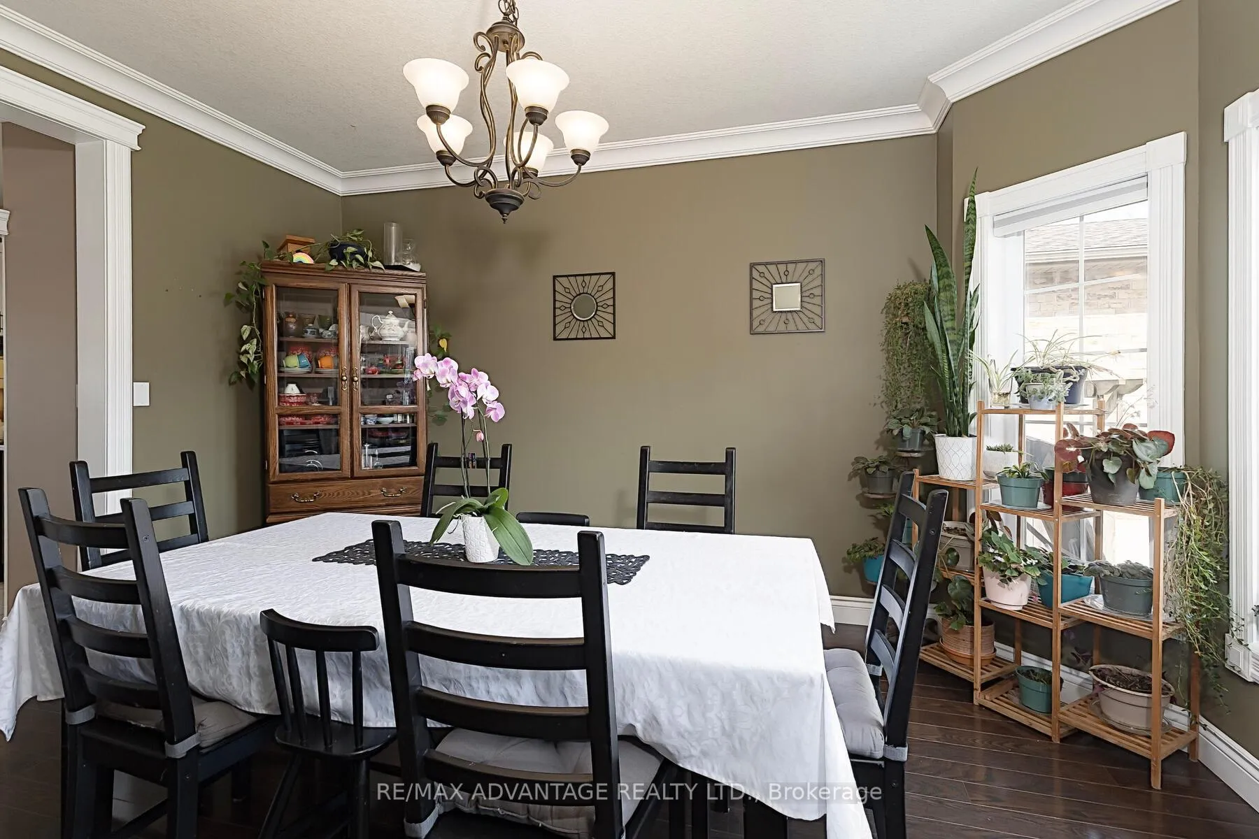 Photo 20 of 22 Periwinkle Drive, Middlesex Centre, Ilderton — HOMEH