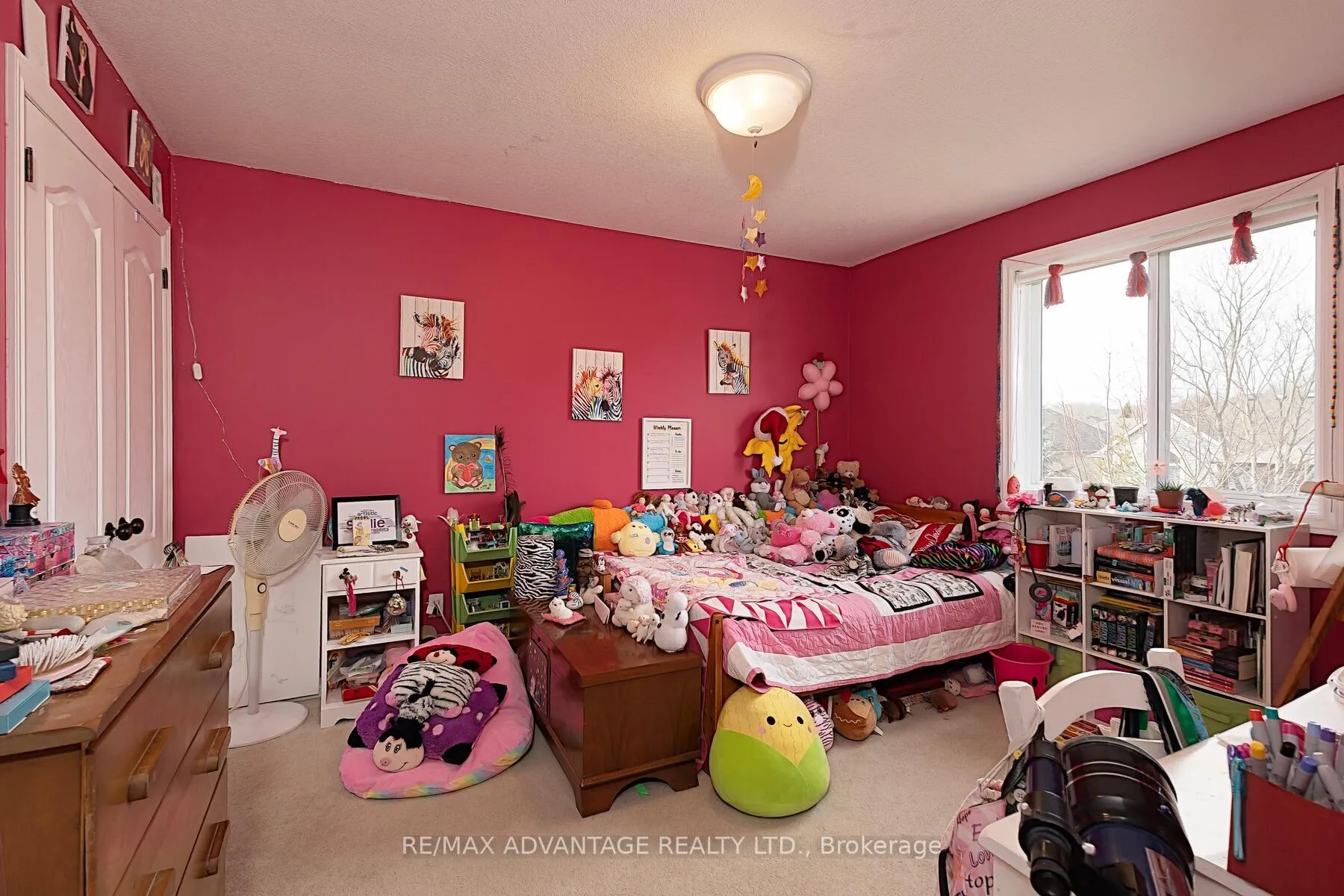 Photo 26 of 22 Periwinkle Drive, Middlesex Centre, Ilderton — HOMEH
