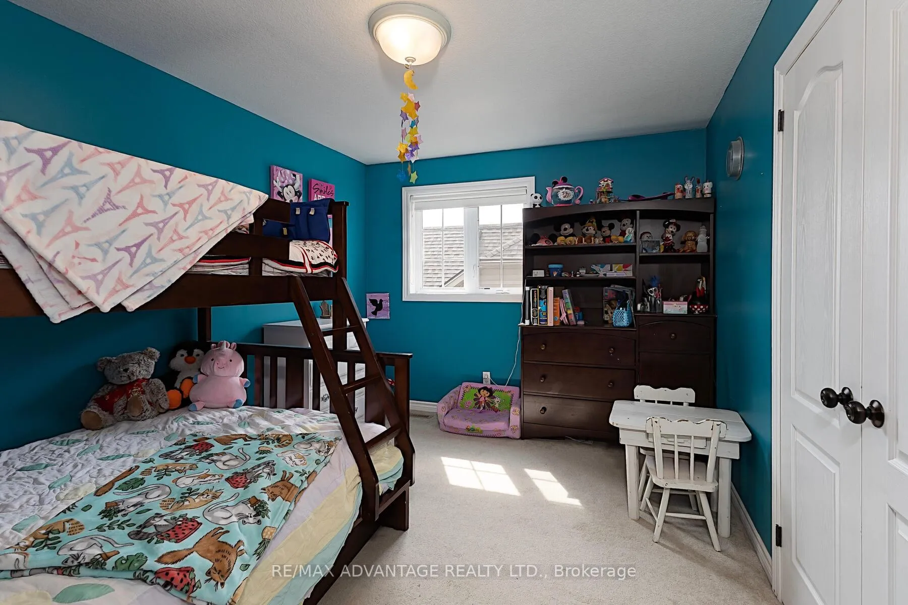 Photo 27 of 22 Periwinkle Drive, Middlesex Centre, Ilderton — HOMEH
