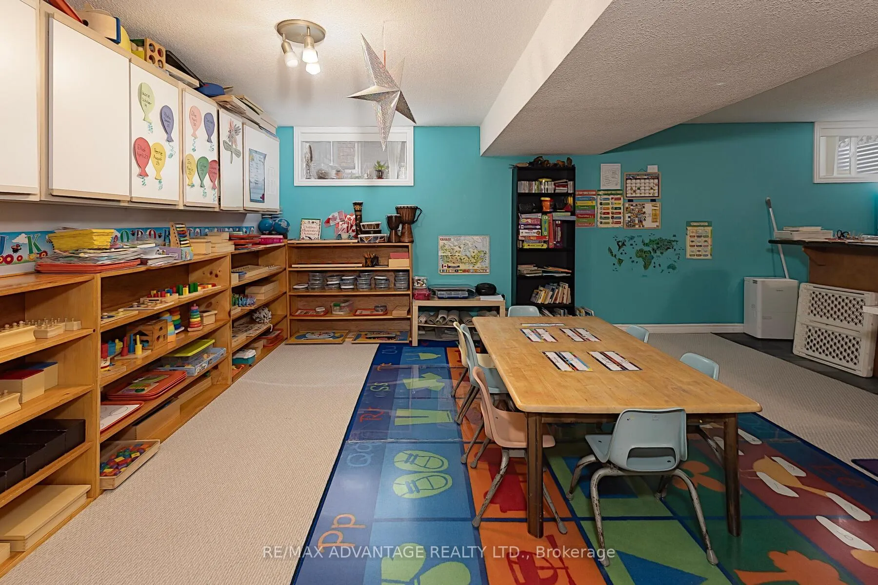 Photo 31 of 22 Periwinkle Drive, Middlesex Centre, Ilderton — HOMEH