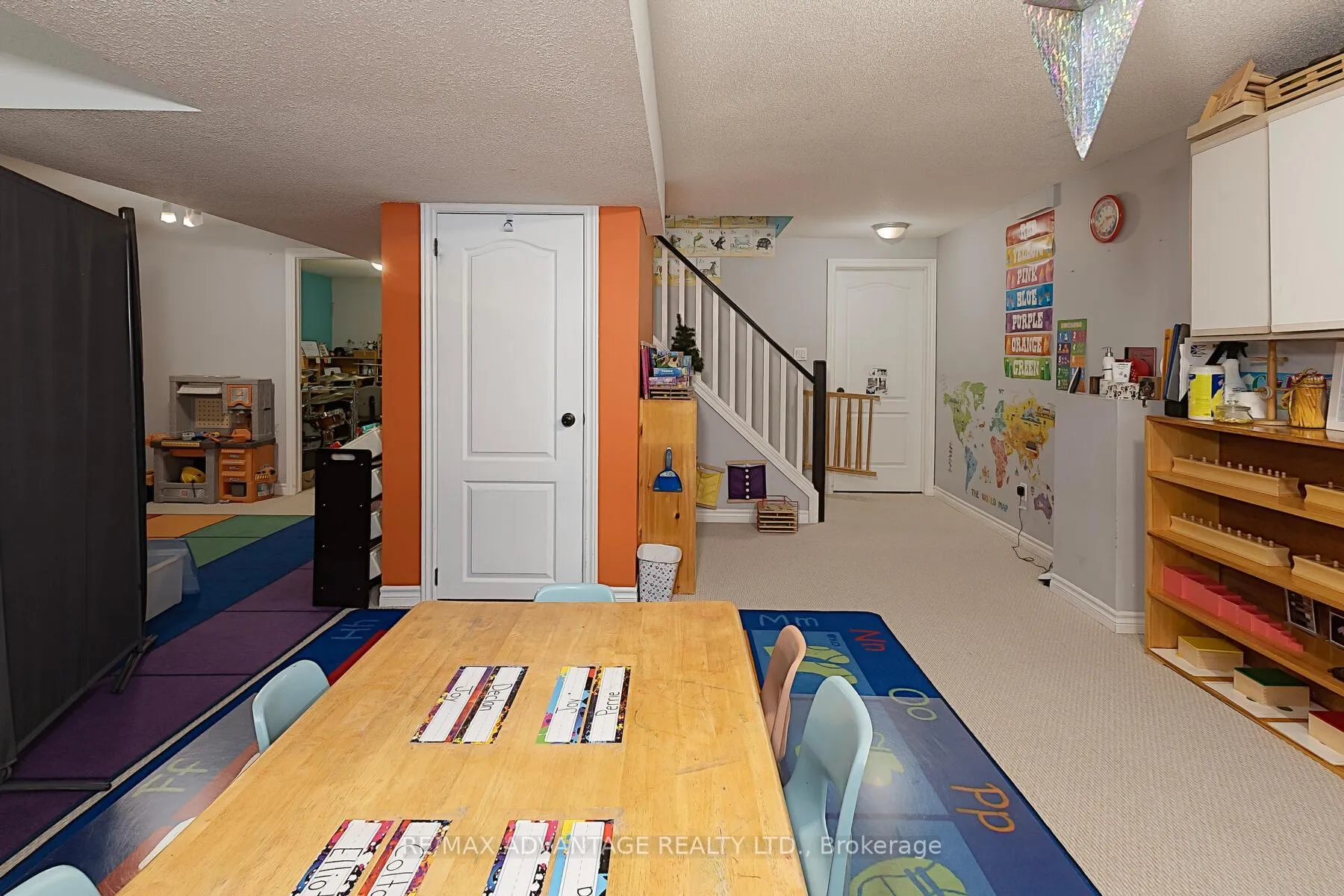 Photo 35 of 22 Periwinkle Drive, Middlesex Centre, Ilderton — HOMEH