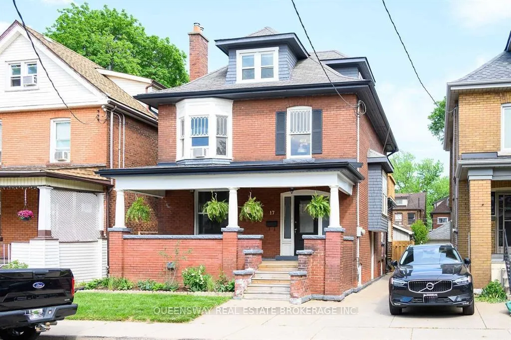 Photo 18 of Unit Upper, 17 Fairholt Road S, Hamilton, Stipley — HOMEH