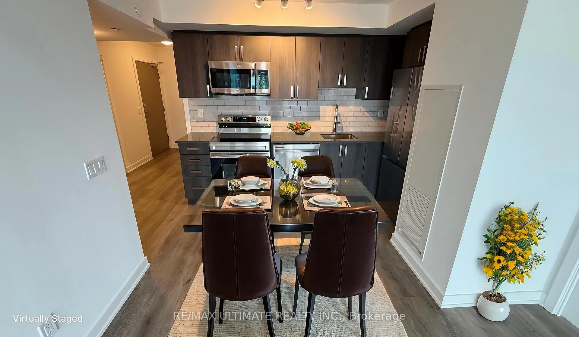 Photo 8 of Unit 2105, 1010 Sandy Beach Road, Pickering, Bay Ridges — HOMEH