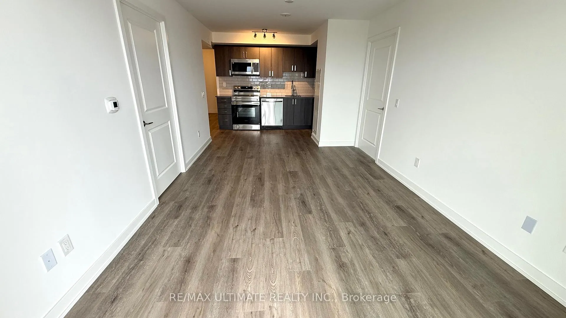 Photo 12 of Unit 2105, 1010 Sandy Beach Road, Pickering, Bay Ridges — HOMEH
