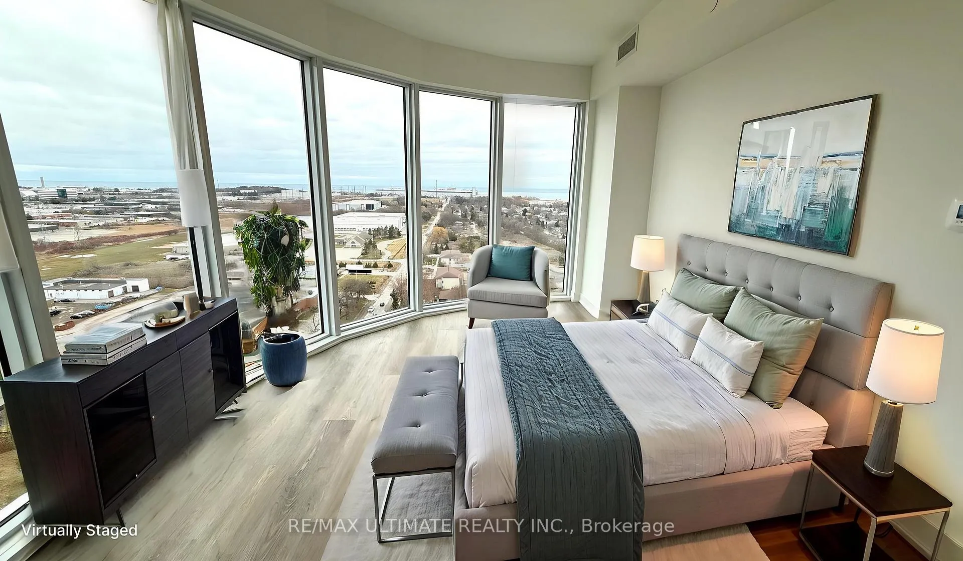 Photo 16 of Unit 2105, 1010 Sandy Beach Road, Pickering, Bay Ridges — HOMEH