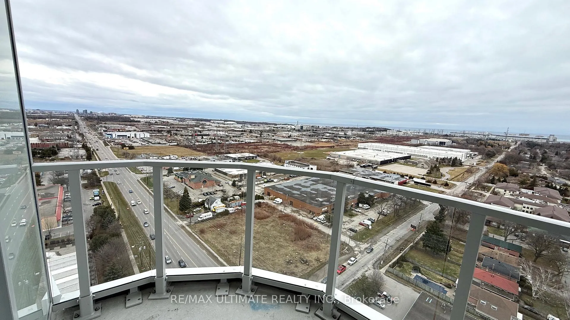 Photo 19 of Unit 2105, 1010 Sandy Beach Road, Pickering, Bay Ridges — HOMEH