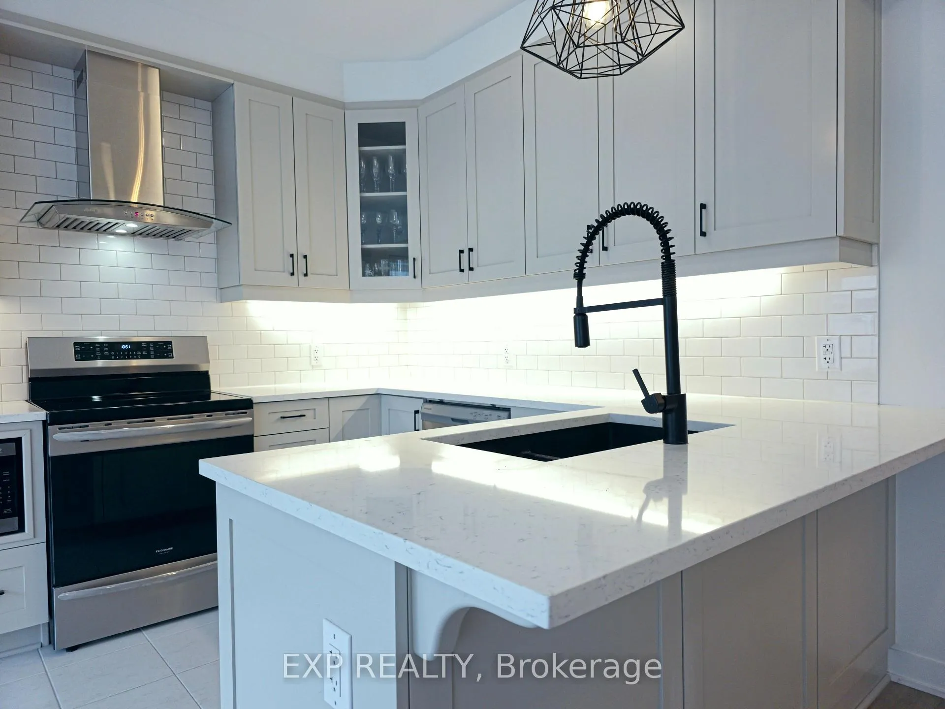 Photo 12 of 52 Kindred Row, Ottawa, Stittsville (North) — HOMEH