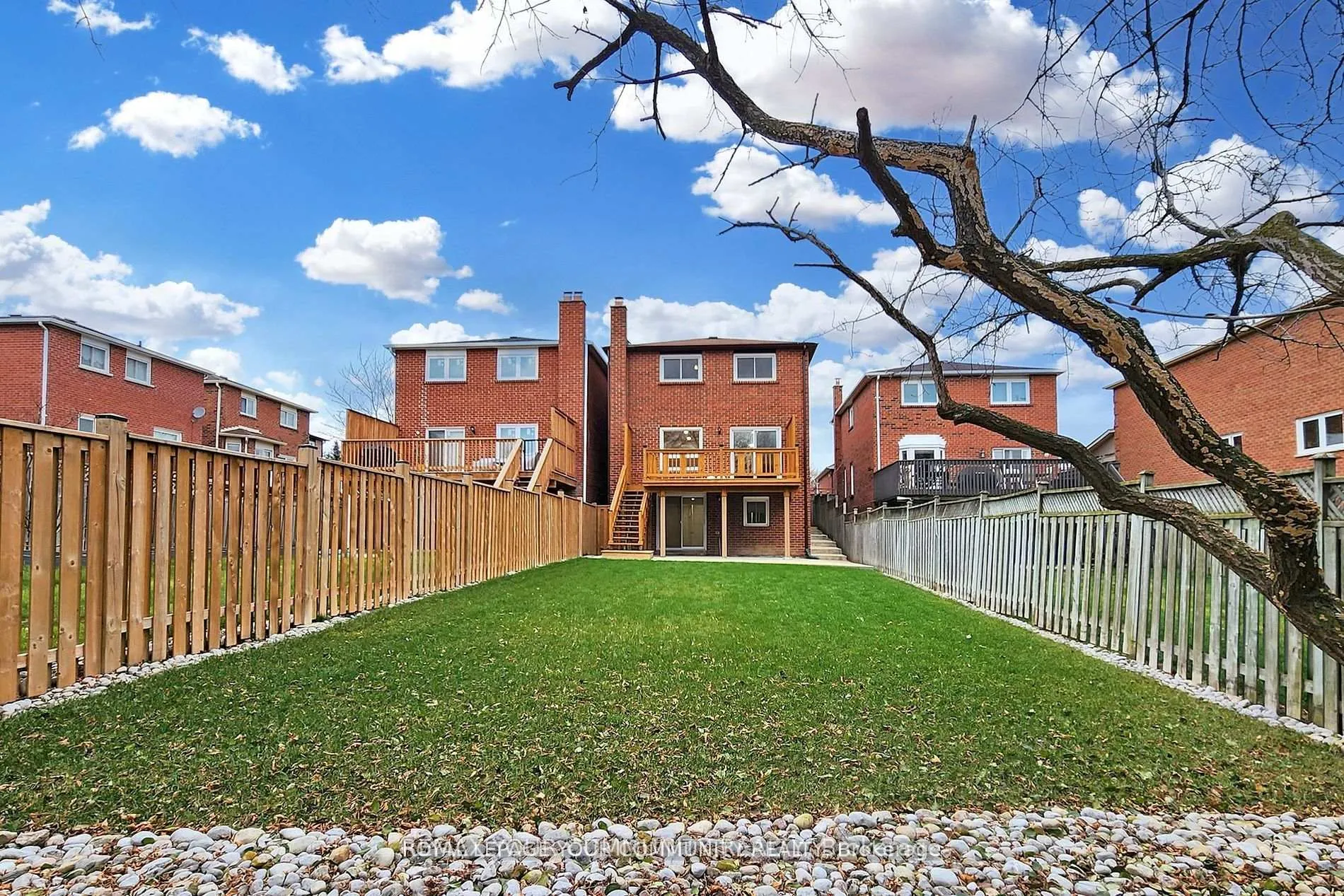 Photo 17 of Unit Bsmnt, 136 Woodcroft Lane, Vaughan, West Woodbridge — HOMEH