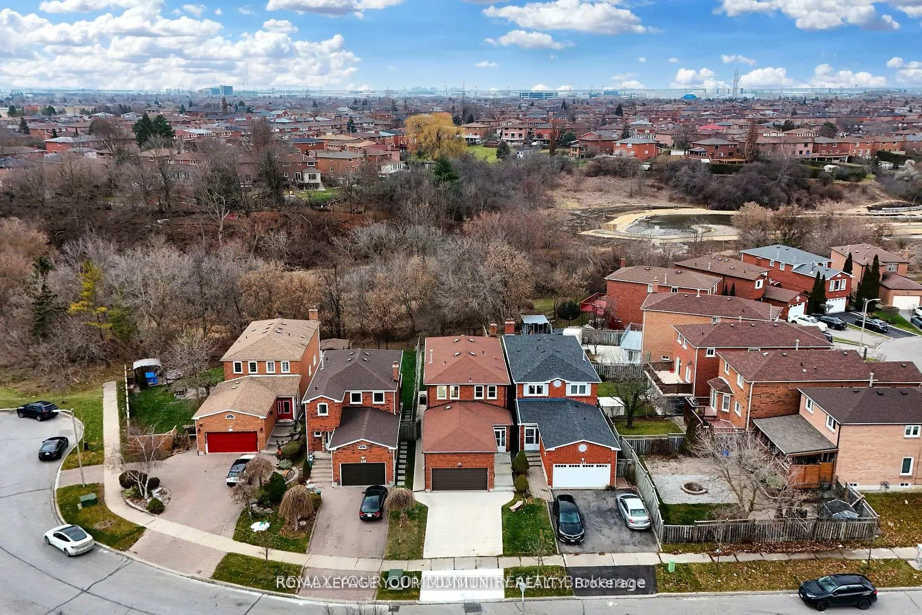 Photo 25 of Unit Bsmnt, 136 Woodcroft Lane, Vaughan, West Woodbridge — HOMEH