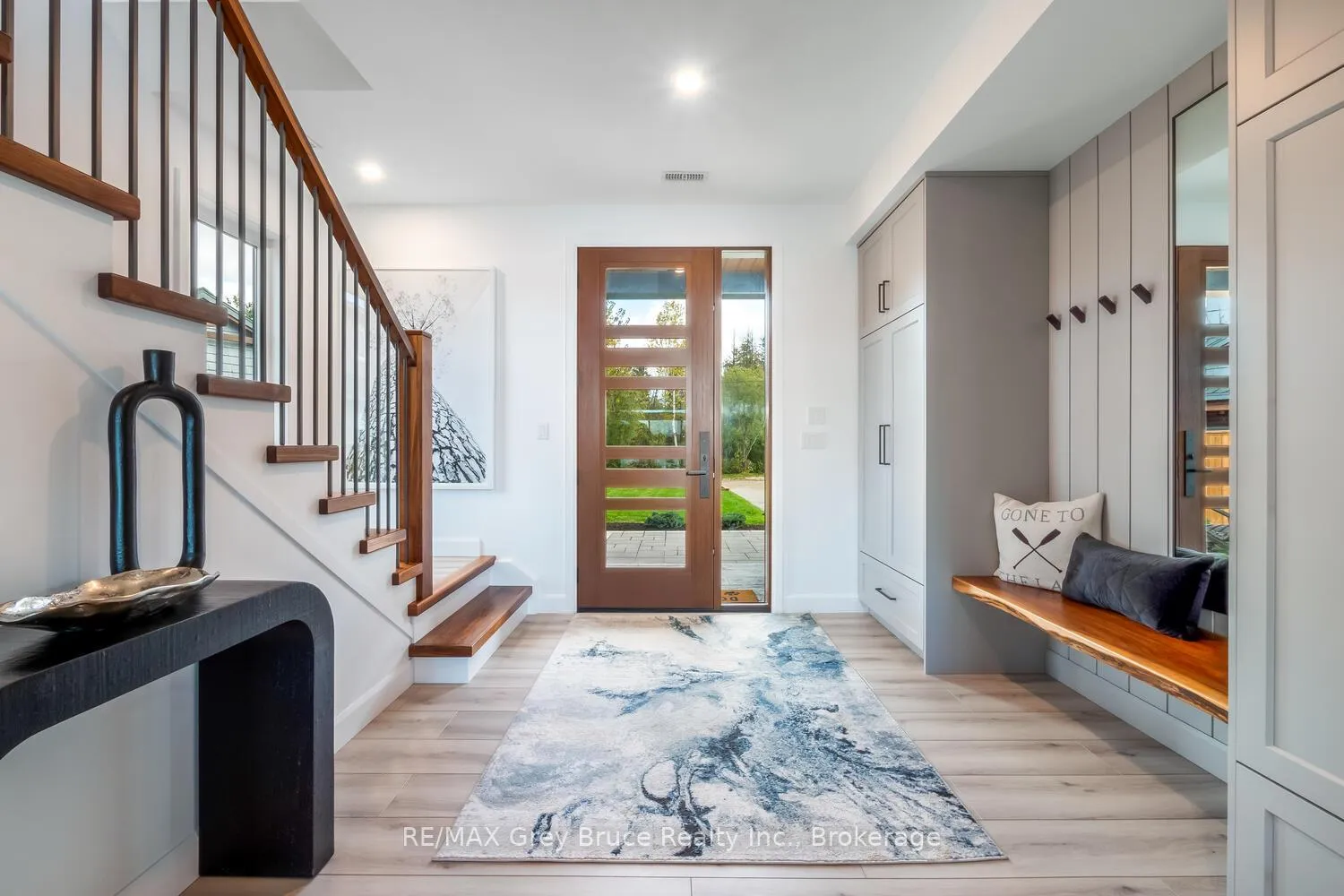 Photo 5 of 166 country side Drive, Chatsworth — HOMEH