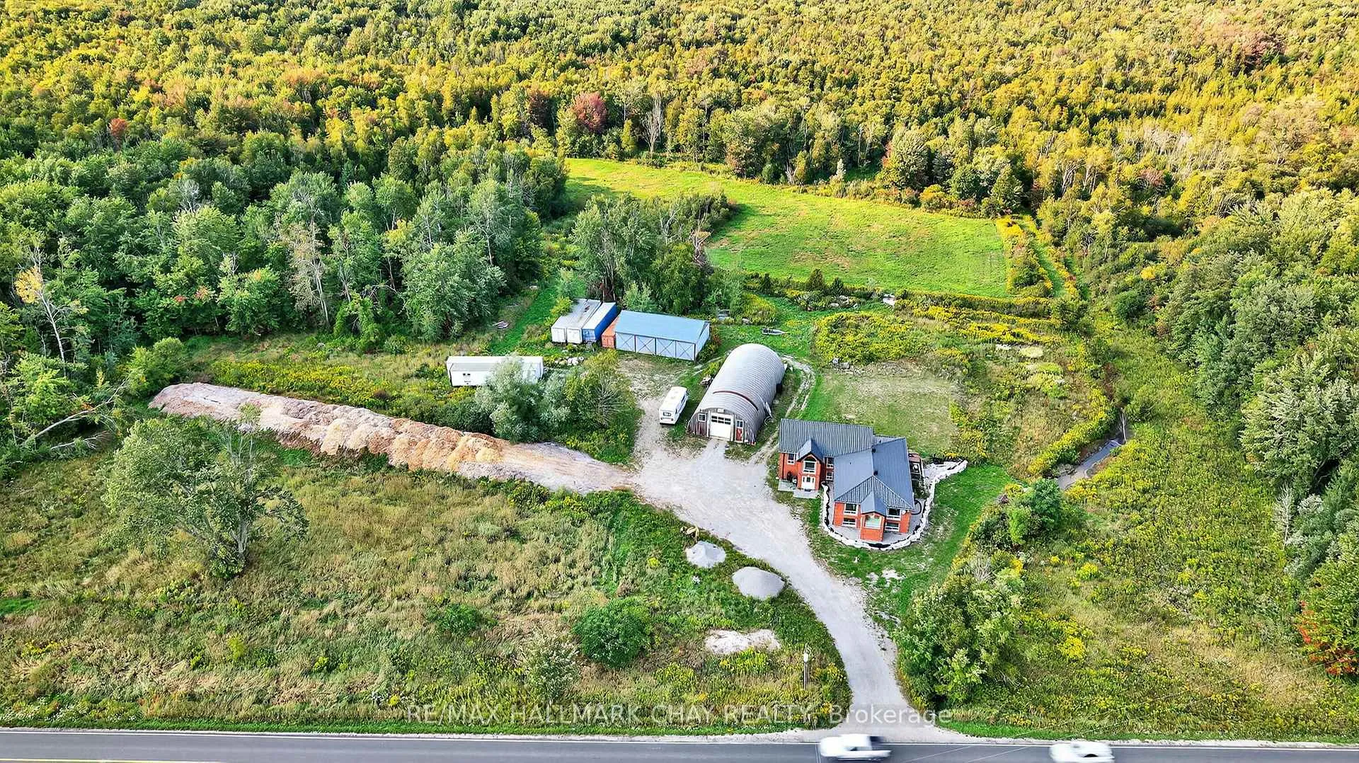 Photo 46 of 2702 6th Line, Innisfil, Rural Innisfil — HOMEH