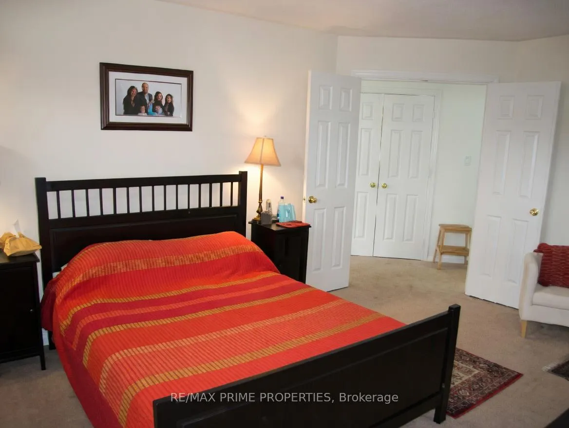 Photo 7 of 14 Forest Valley Road, Markham, Greensborough — HOMEH