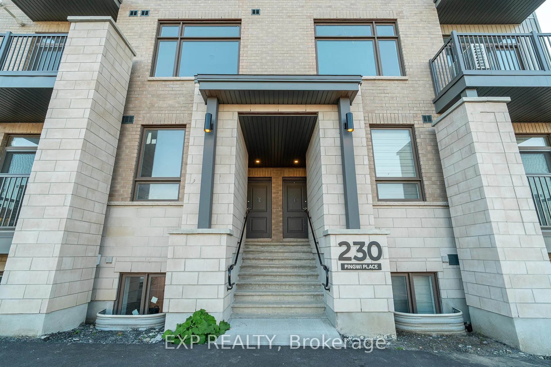 Photo 1 of Unit K, 230 Pingwi Place, Ottawa, Blossom Park/Kemp Park/Findlay Creek — HOMEH