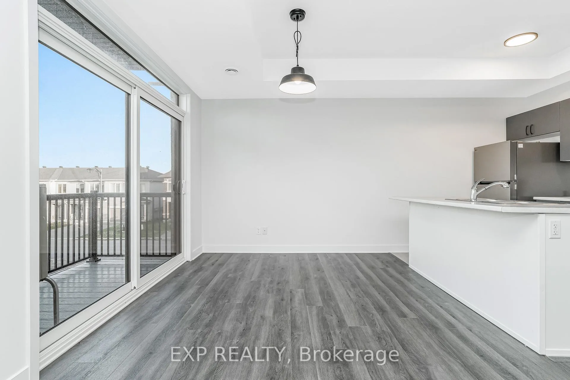 Photo 11 of Unit K, 230 Pingwi Place, Ottawa, Blossom Park/Kemp Park/Findlay Creek — HOMEH