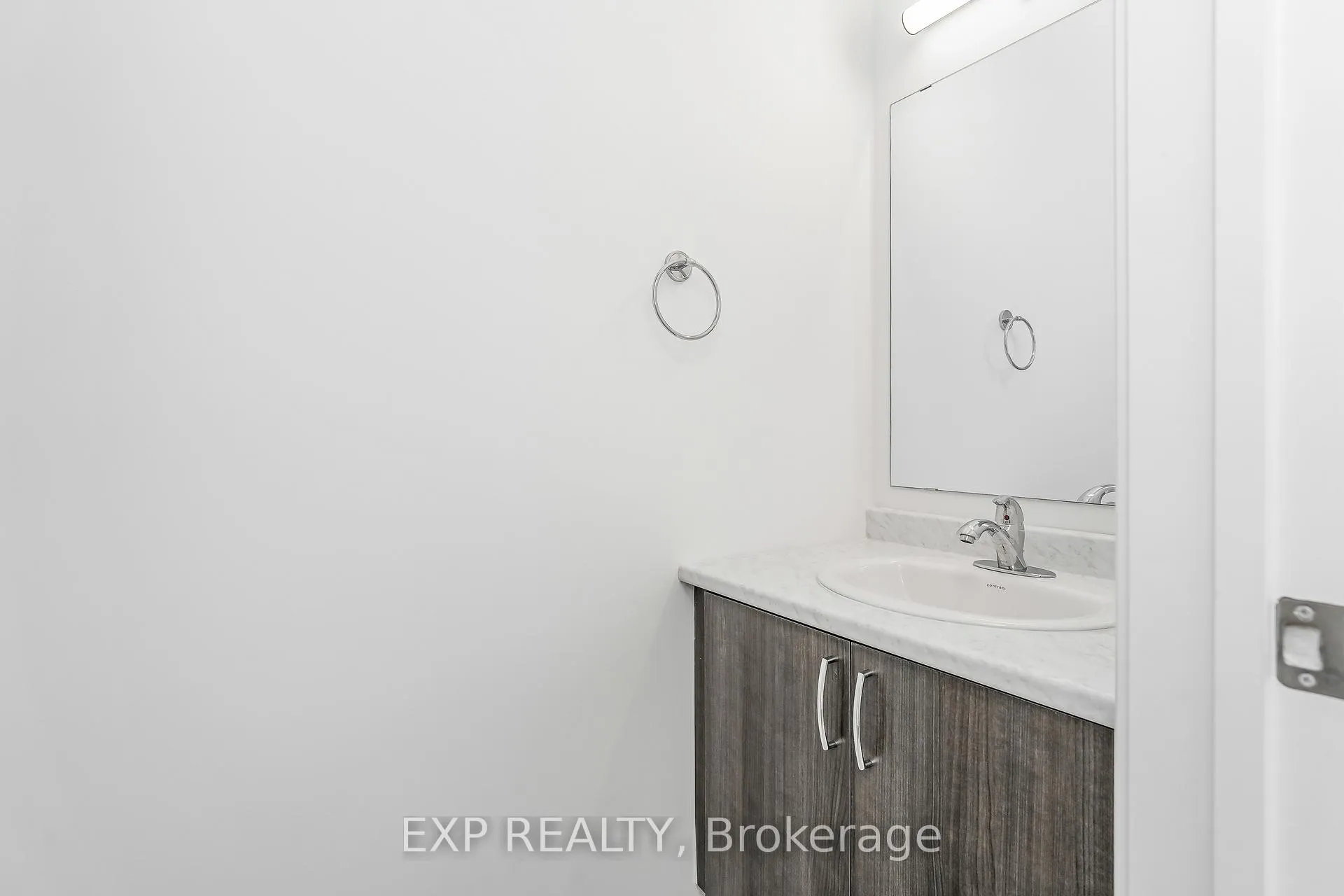 Photo 13 of Unit K, 230 Pingwi Place, Ottawa, Blossom Park/Kemp Park/Findlay Creek — HOMEH